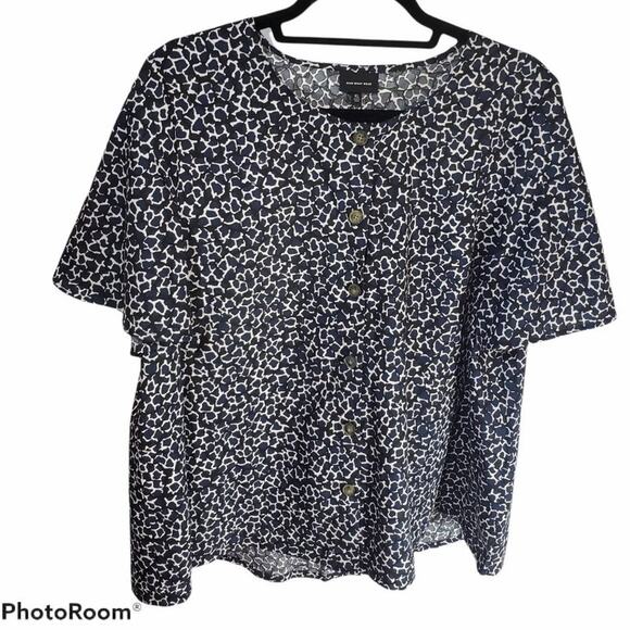 Who What Wear Tops - Who What Wear | Blue, Button Down, Giraffe Print Shirt | Size XL